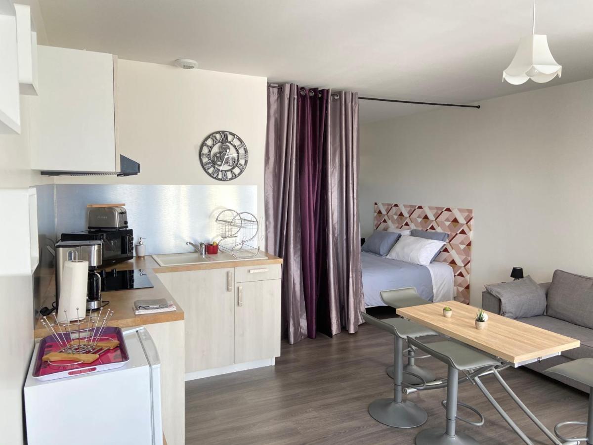 Grand Studio Confortable Et Spacieux Avec Terrasse Вільнев-ле-Маґлон Екстер'єр фото